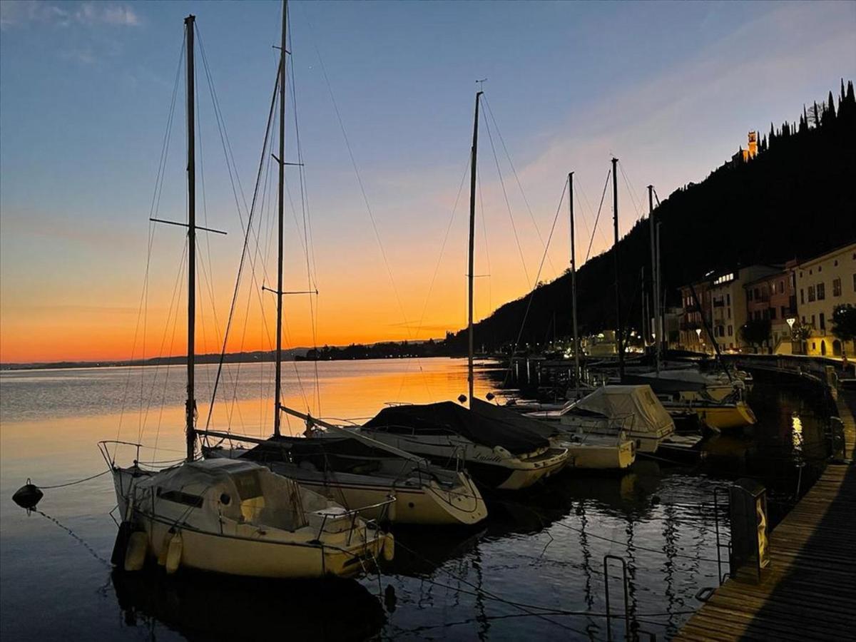 Appartamento Con Vista Lago توسكولانو ماديرنو المظهر الخارجي الصورة