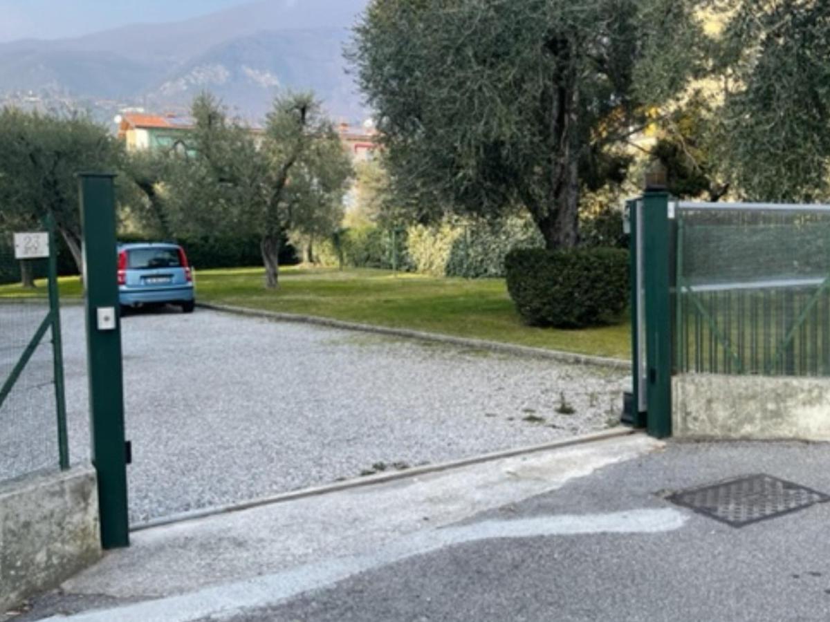 Appartamento Con Vista Lago توسكولانو ماديرنو المظهر الخارجي الصورة